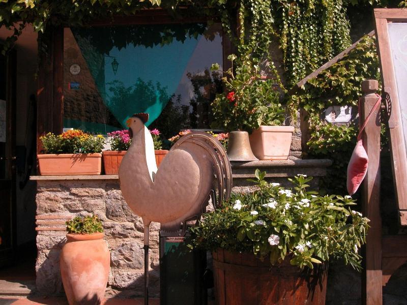 La Riserva Montebello Больсена Экстерьер фото
